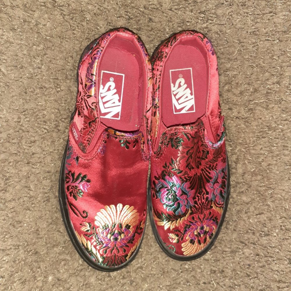 VANS-Classic Slip-On Festival Satin-Red-Size 5.5-Excellent - Picture 6 of 7
